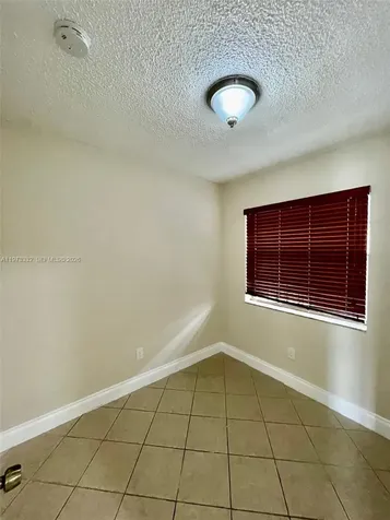 1035 W 77th Street Hialeah FL 33014