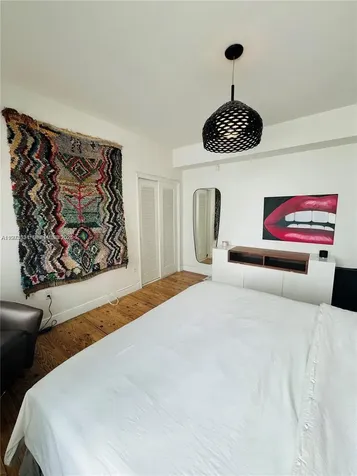 1755 Washington Avenue Miami Beach FL 33139