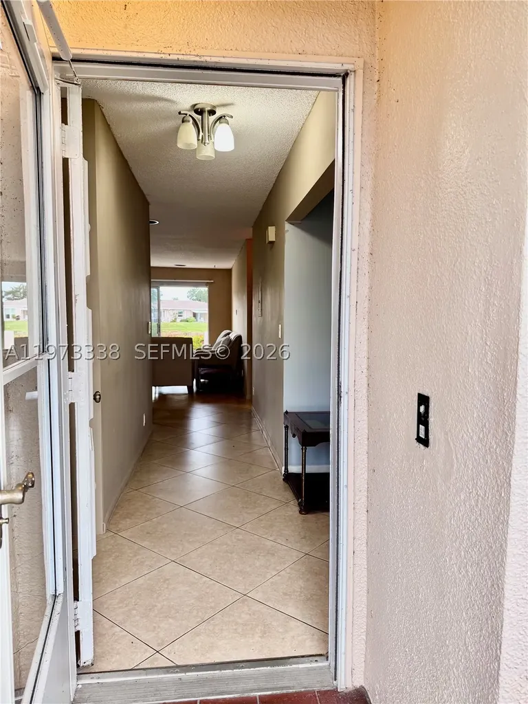 8838 Bella Vista Drive Boca Raton FL 33433