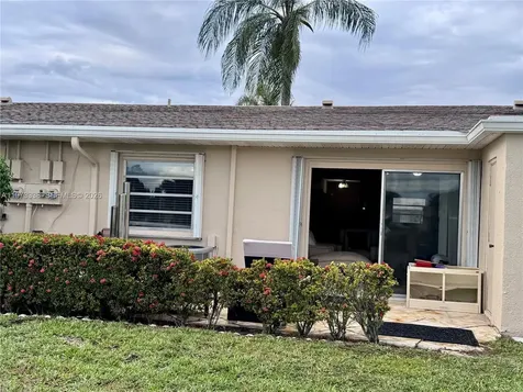 8838 Bella Vista Drive Boca Raton FL 33433