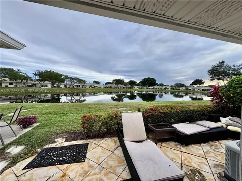 8838 Bella Vista Drive Boca Raton FL 33433
