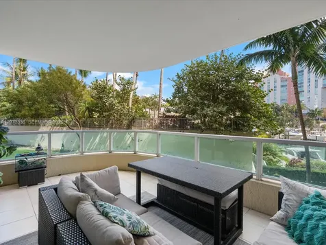 3340 NE 190th Street Aventura FL 33180