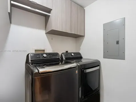 3340 NE 190th Street Aventura FL 33180