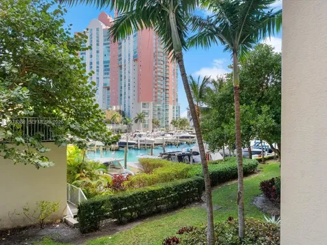 3340 NE 190th Street Aventura FL 33180