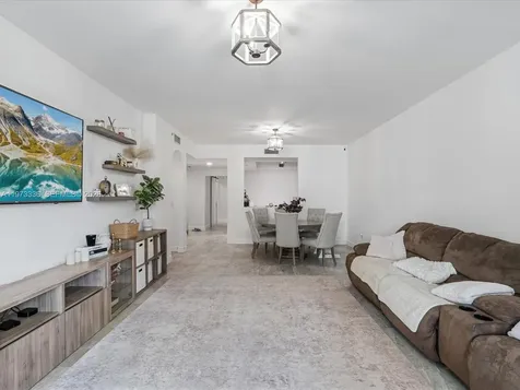 3340 NE 190th Street Aventura FL 33180