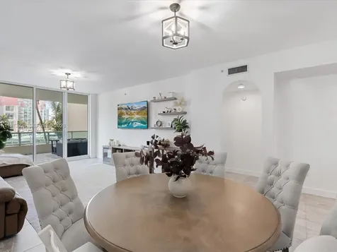 3340 NE 190th Street Aventura FL 33180
