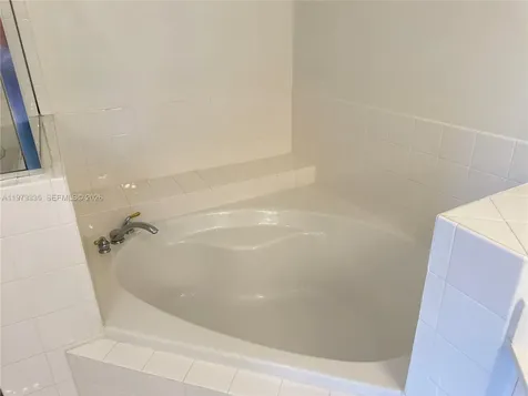11482 NW 69th Terrace Doral FL 33178
