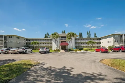 1000 Hillcrest Court Hollywood FL 33021