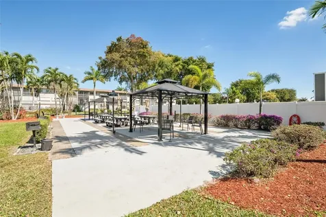 1000 Hillcrest Court Hollywood FL 33021