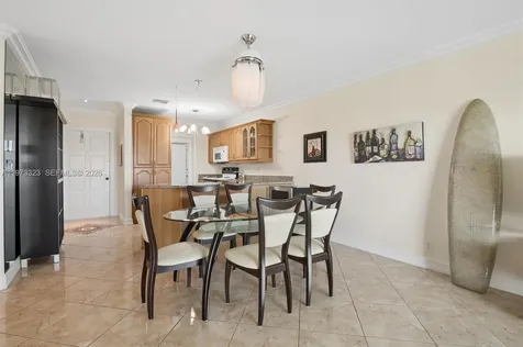 1000 Hillcrest Court Hollywood FL 33021
