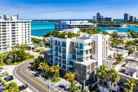 10281 W Bay Harbor Drive Bay Harbor Islands FL 33154