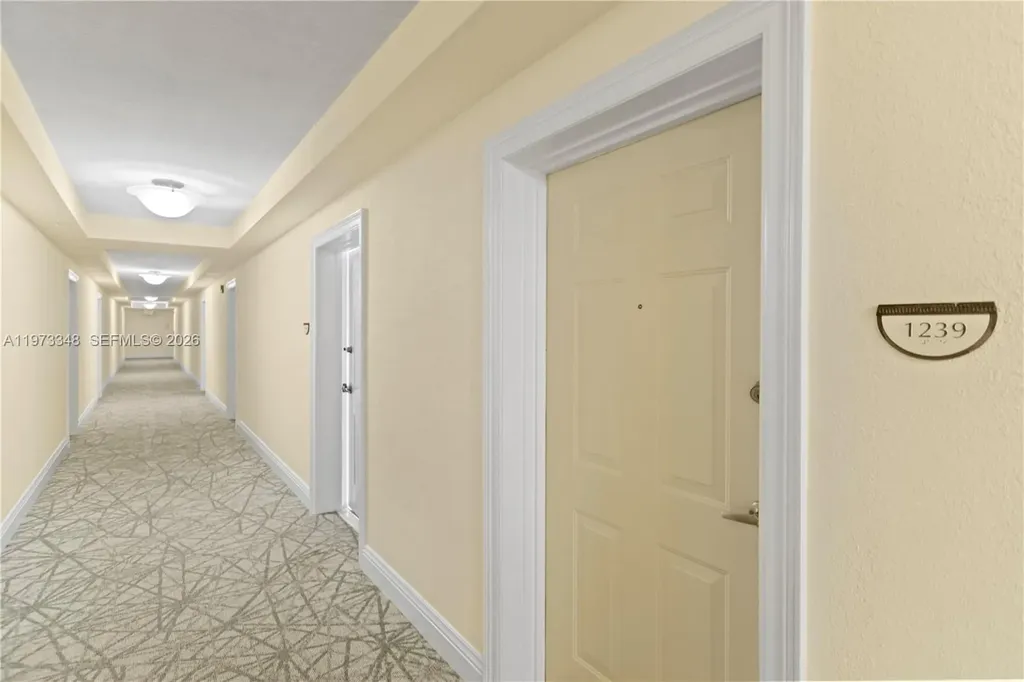 2501 S Ocean Drive Hollywood FL 33019