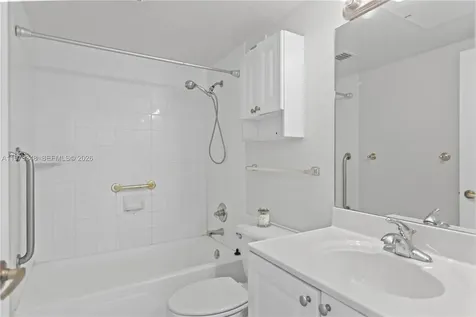 2501 S Ocean Drive Hollywood FL 33019