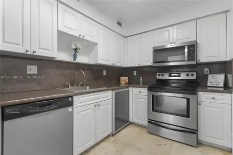 2501 S Ocean Drive Hollywood FL 33019