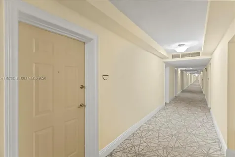 2501 S Ocean Drive Hollywood FL 33019