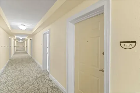 2501 S Ocean Drive Hollywood FL 33019