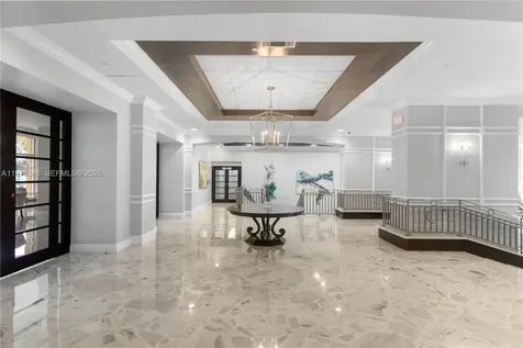 2501 S Ocean Drive Hollywood FL 33019