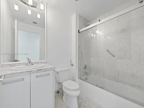 253 NE 2nd Street Miami FL 33132
