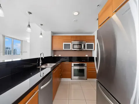 253 NE 2nd Street Miami FL 33132