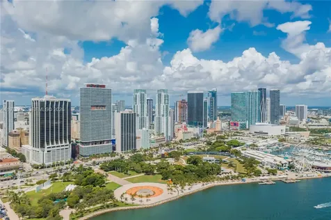 253 NE 2nd Street Miami FL 33132