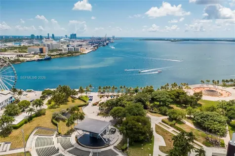 253 NE 2nd Street Miami FL 33132