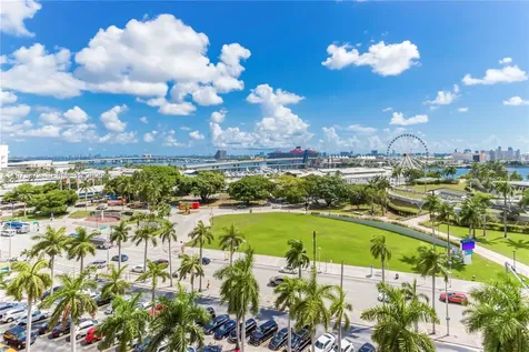253 NE 2nd Street Miami FL 33132