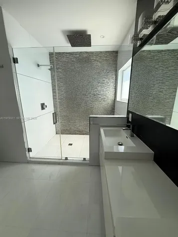 10942 NW 59th Street Doral FL 33178