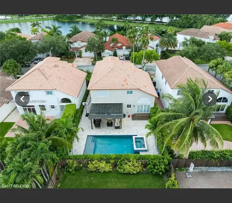 10942 NW 59th Street Doral FL 33178