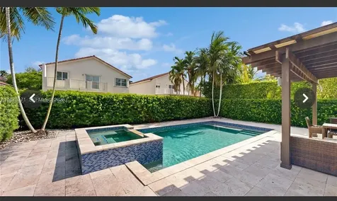 10942 NW 59th Street Doral FL 33178