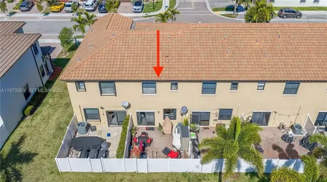 3400 W 92nd Place Hialeah FL 33018