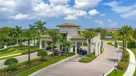 3400 W 92nd Place Hialeah FL 33018