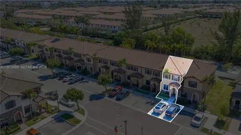 3400 W 92nd Place Hialeah FL 33018