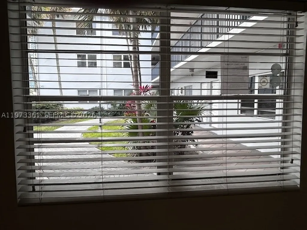 2200 S Ocean Drive Hollywood FL 33019