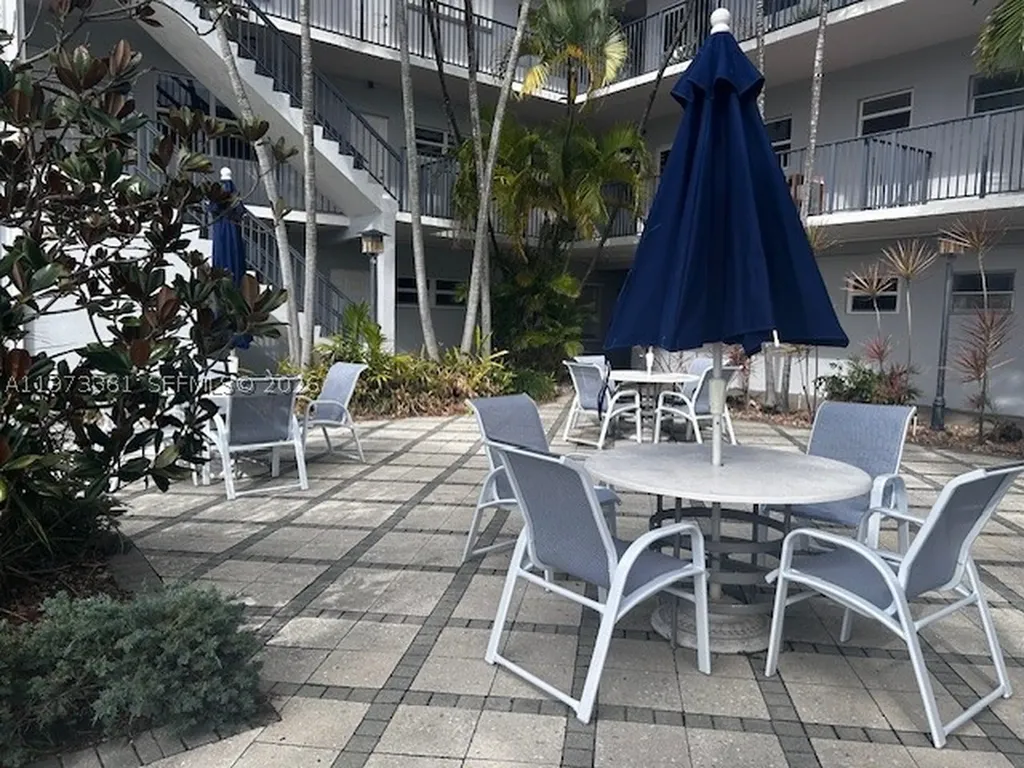 2200 S Ocean Drive Hollywood FL 33019