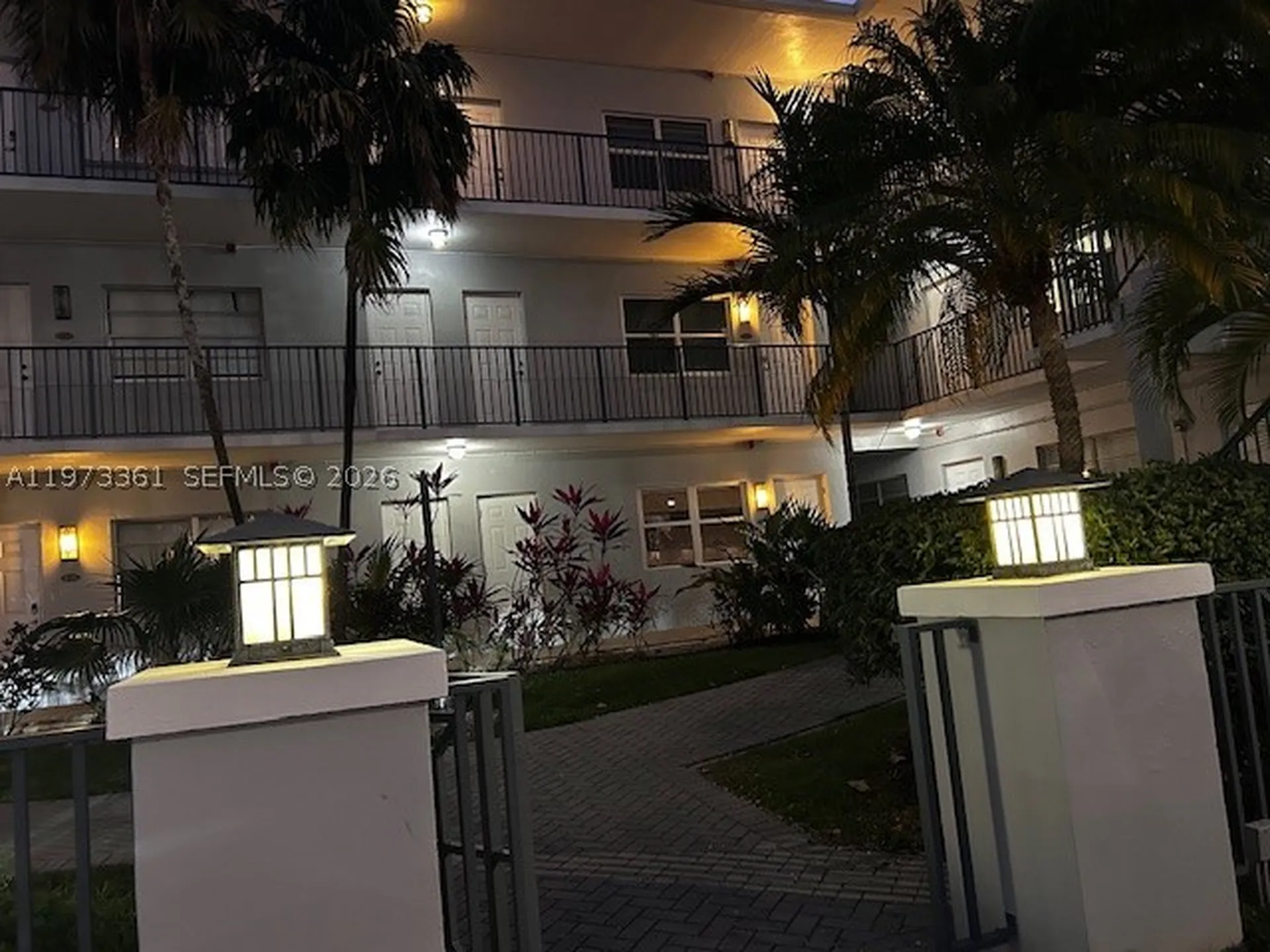 2200 S Ocean Drive Hollywood FL 33019