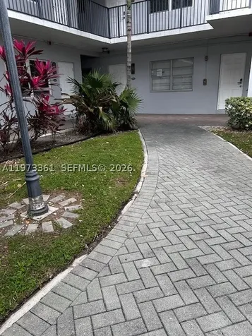 2200 S Ocean Drive Hollywood FL 33019