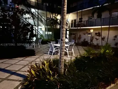2200 S Ocean Drive Hollywood FL 33019