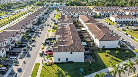 11927 SW 247th Terrace Homestead FL 33032