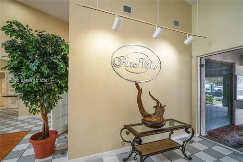 9516 SW 140th Court Miami FL 33186