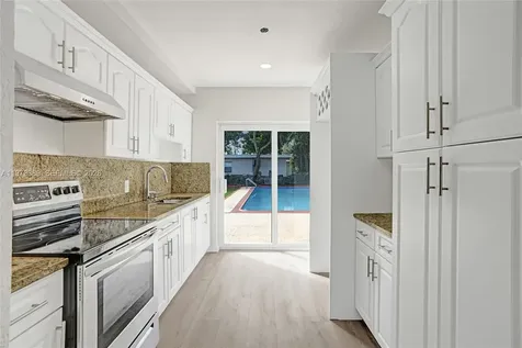 510 NW 105th Street Miami FL 33150