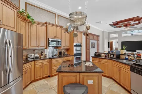 3792 Churchill Downs Drive Davie FL 33328