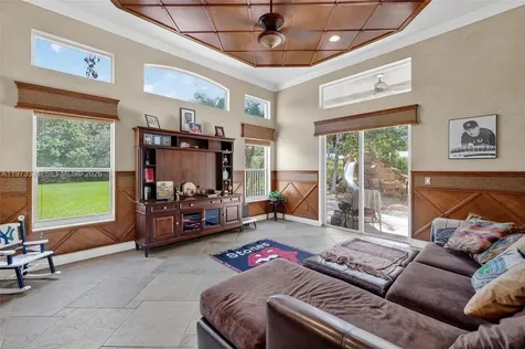 3792 Churchill Downs Drive Davie FL 33328