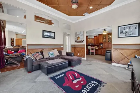 3792 Churchill Downs Drive Davie FL 33328