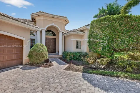 3792 Churchill Downs Drive Davie FL 33328
