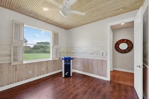 3792 Churchill Downs Drive Davie FL 33328