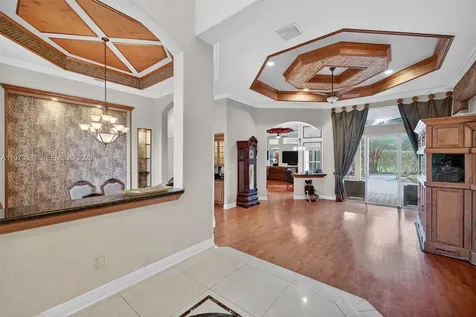 3792 Churchill Downs Drive Davie FL 33328