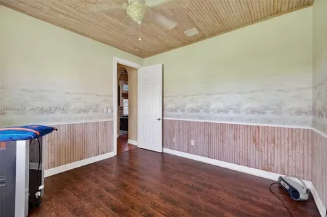 3792 Churchill Downs Drive Davie FL 33328
