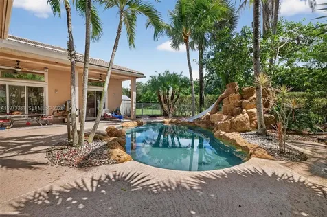 3792 Churchill Downs Drive Davie FL 33328