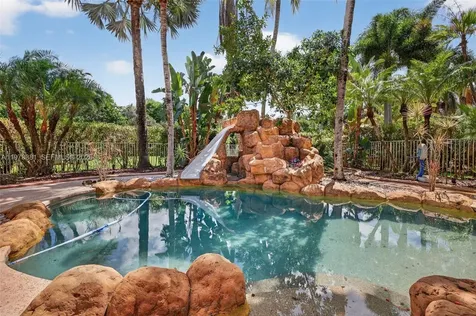 3792 Churchill Downs Drive Davie FL 33328