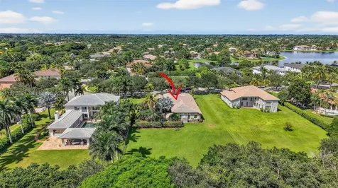 3792 Churchill Downs Drive Davie FL 33328